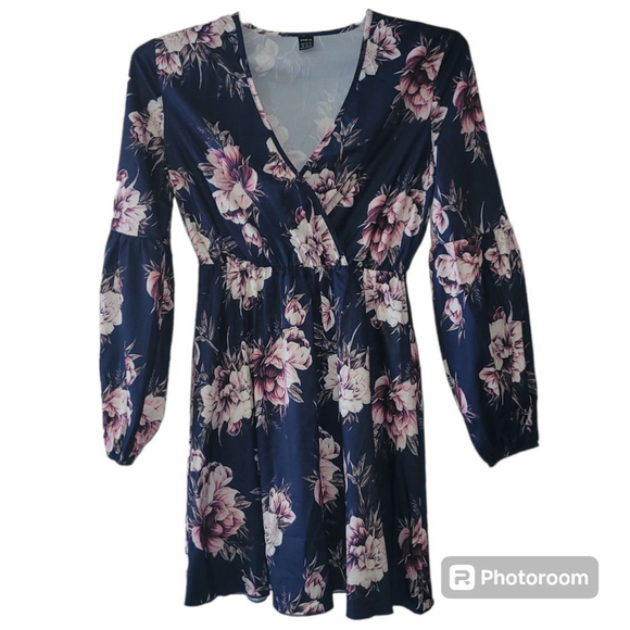 Women's Shein Floral Wrap Dress Size XS Blue - Picture 2 of 10
